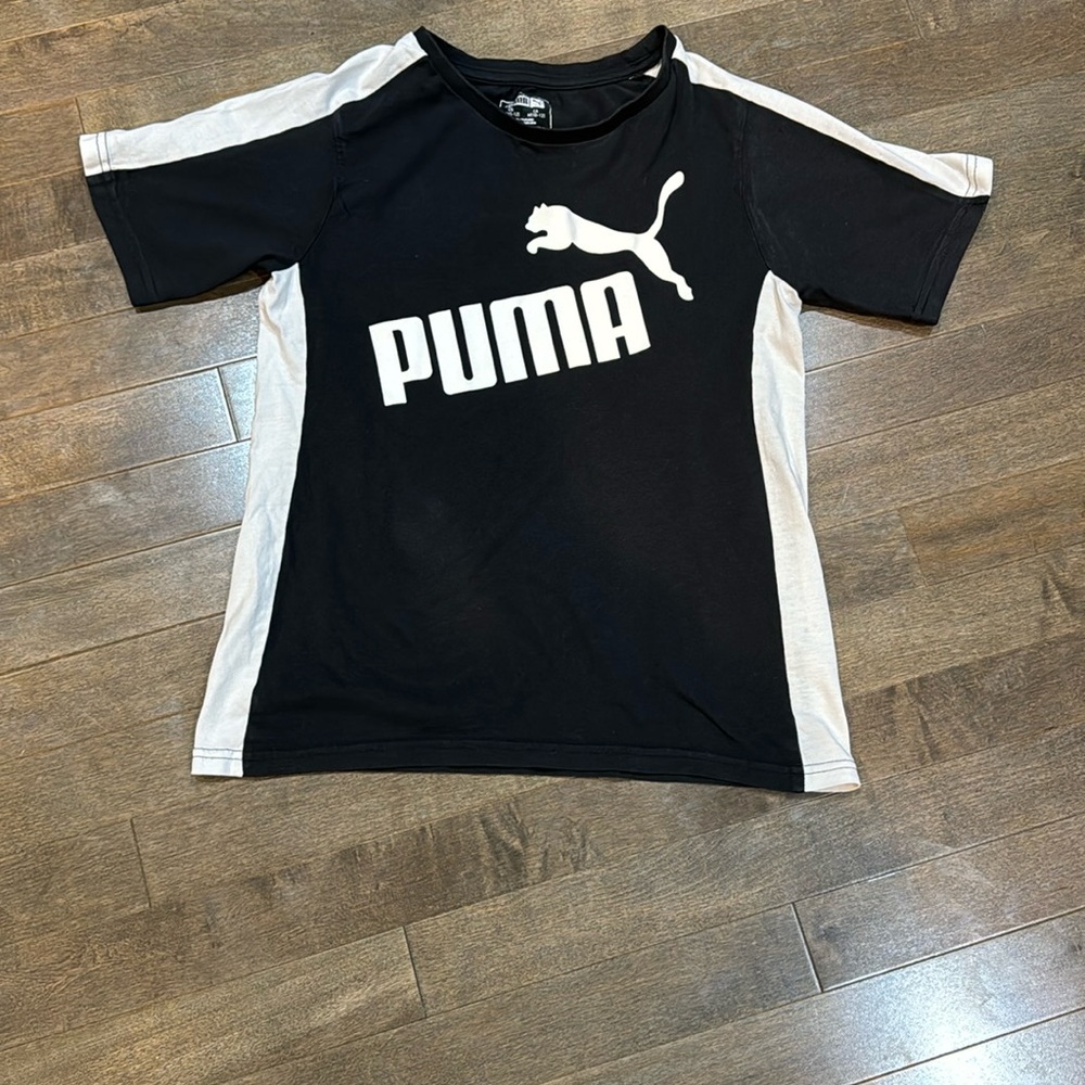 Puma Boys T-Shirt, size M